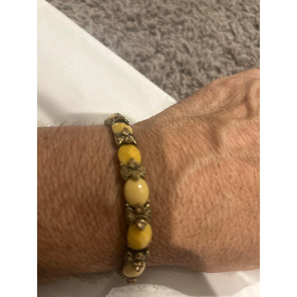 Yellow Stone and Gold Toned Vintage Bracelet